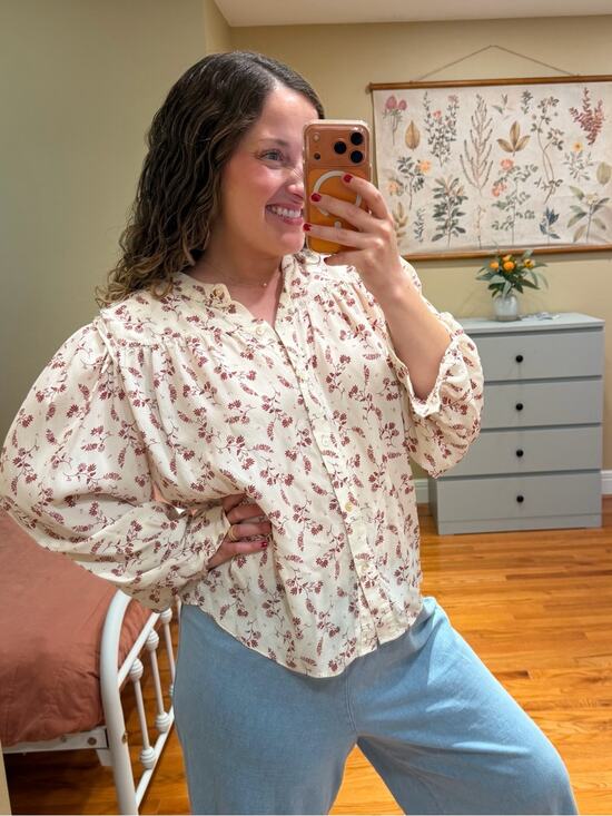 Frame Denim Tops - Frame Silk Blend Cream Blouse with Rust Floral Print Oversized Small